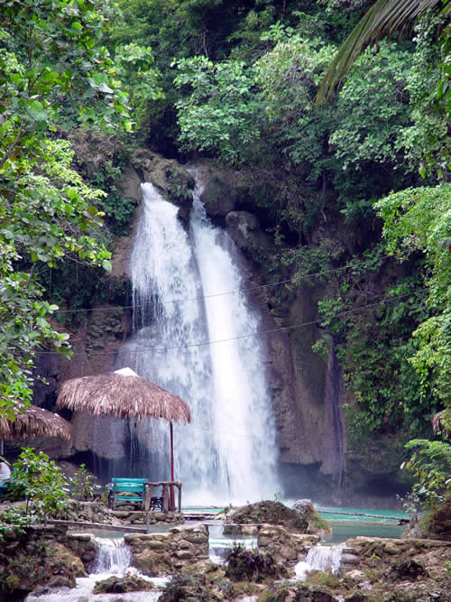 kawasan waterfalls